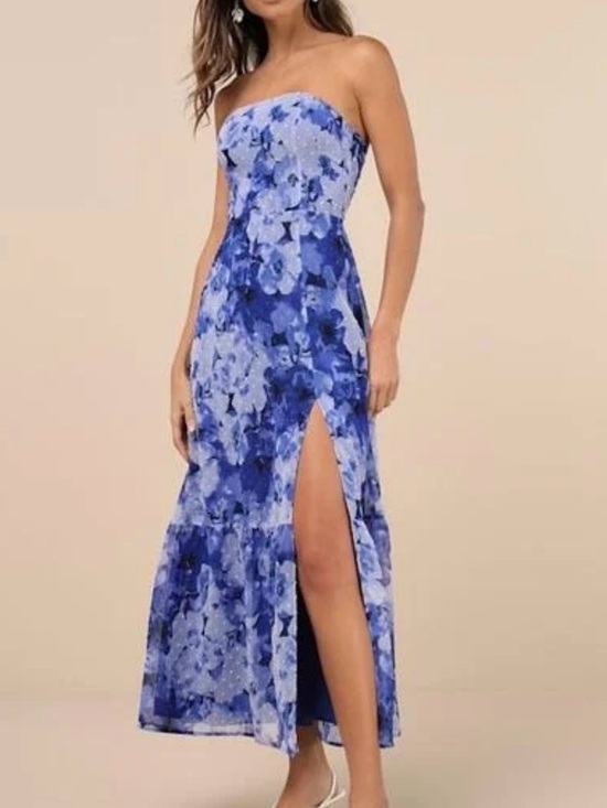 Lulus Dresses & Skirts - Lulu's Blue Floral Strapless Maxi Dress with High Thigh Slit
